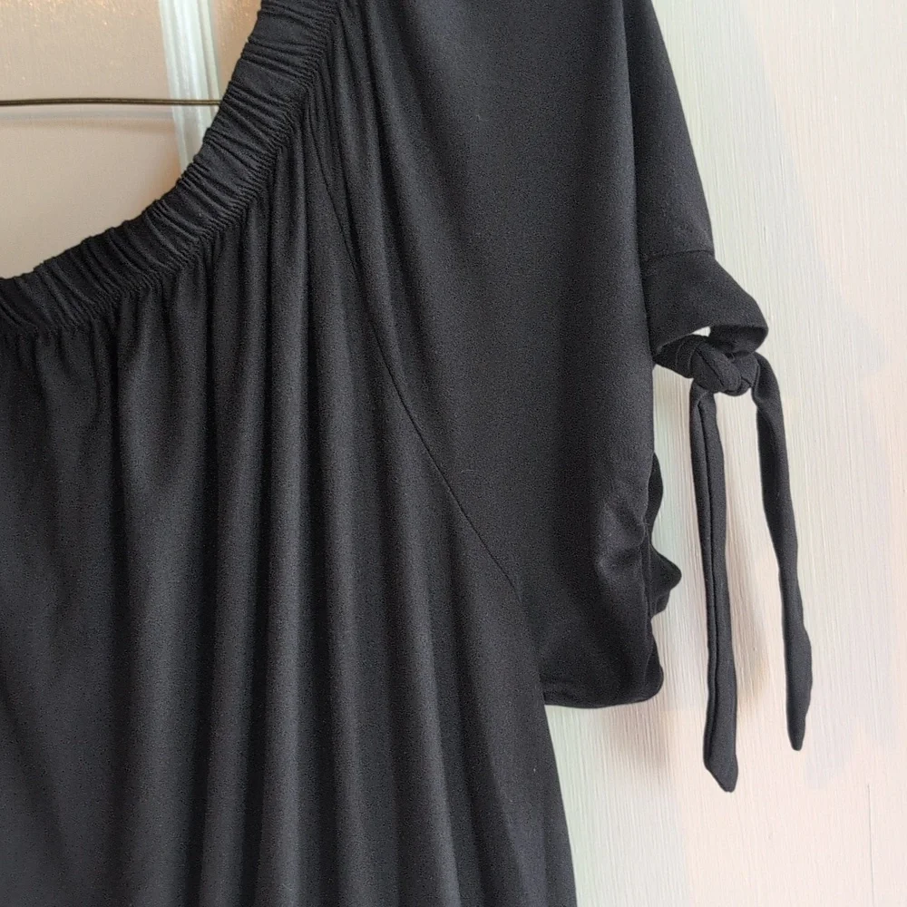 Derek Heart Black Casual Romper - Picture 2 of 6